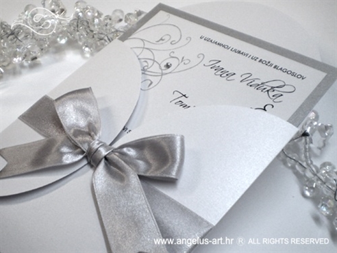 srebrno bijela pozivnica za vjenčanje s cirkonima